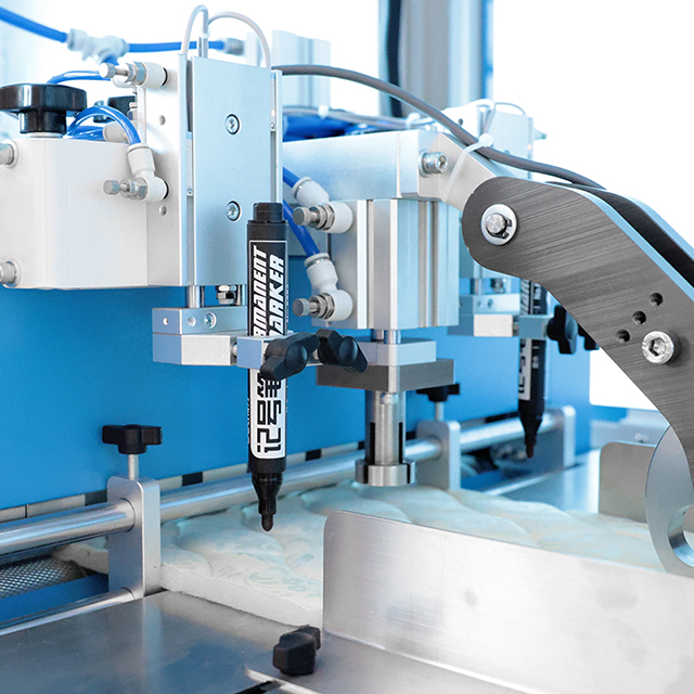 XDB-QD Автоматическая машина для маркировки и резки материалов матрасов
